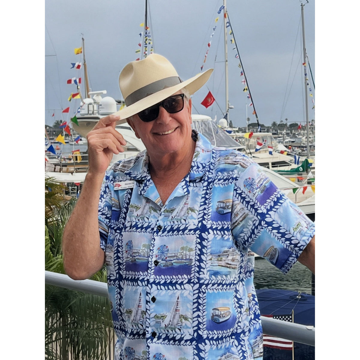Men's Balboa Island Inspired Faux Linen Hawaiian Shirt